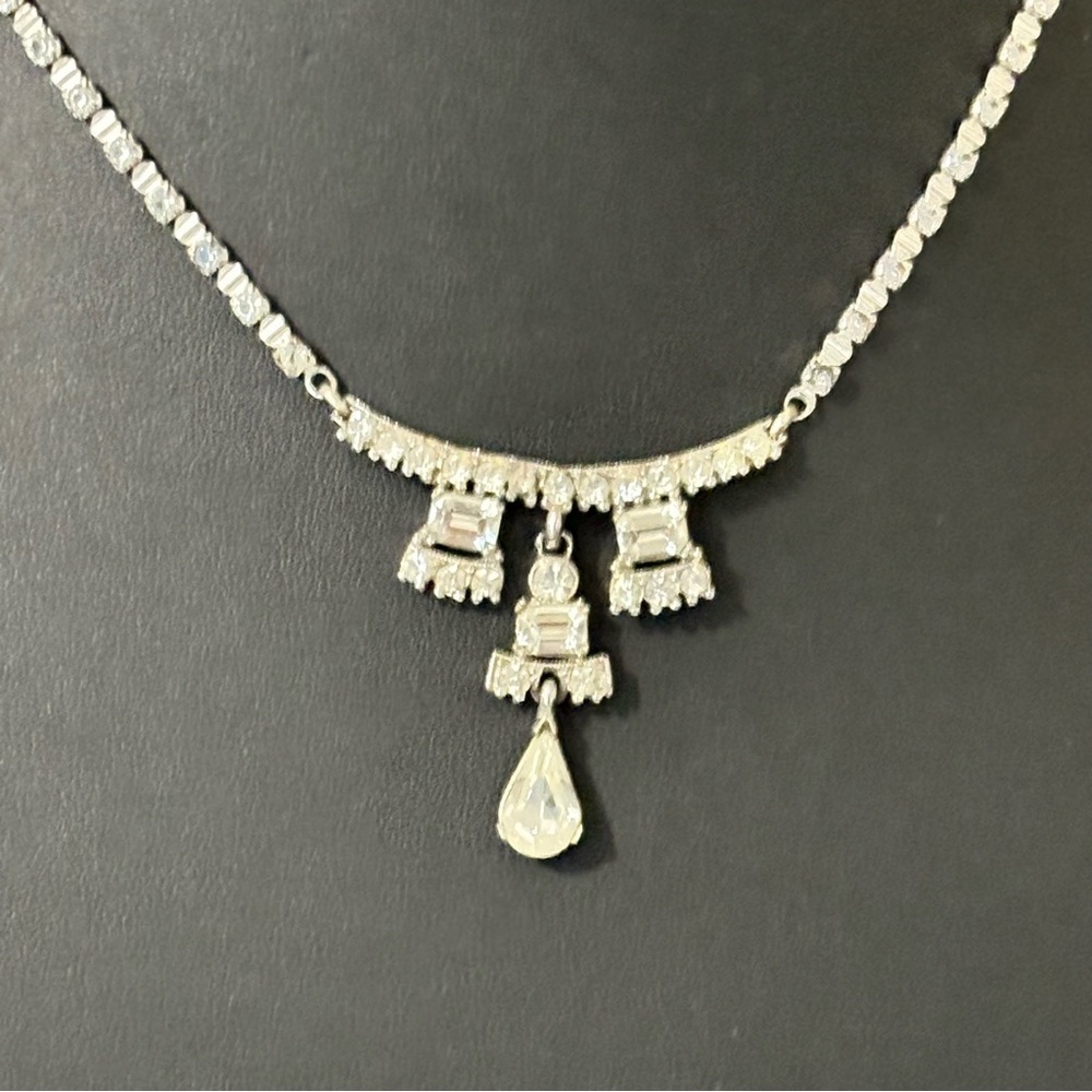 Bogoff vintage glass chandelier silver tone necklace